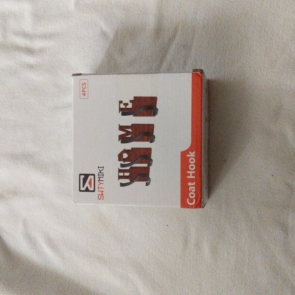 Swtymiki Coat Hooks 4 pc New - Picture 2 of 5